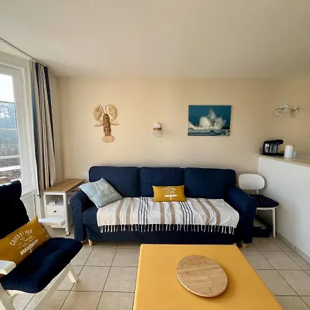 La Perle Vue Sur L'etang Et Le Golf Apartment