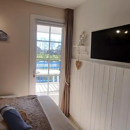 La Perle Vue Sur L'etang Et Le Golf Apartamento *