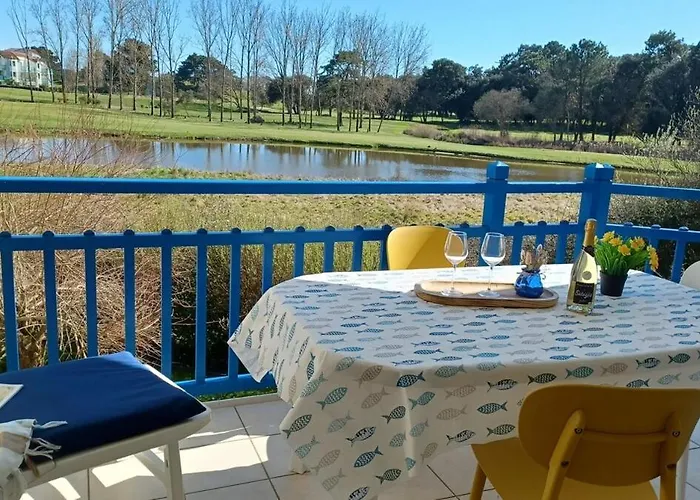 La Perle Vue Sur L'etang Et Le Golf *